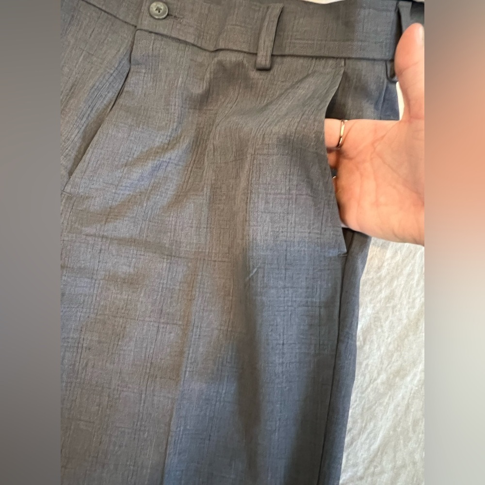 NWOT Van Heusen Grey Trouser - Picture 6 of 6
